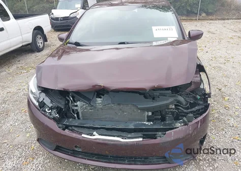 2018 Kia Forte Lx из США, поврежденный, VIN 3KPFK4A71JE168052